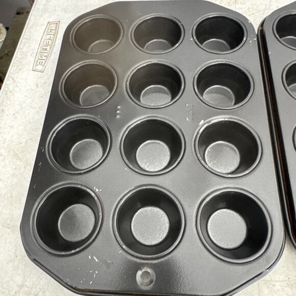 Ekco~Two Sets of 12 Cavity Small Muffin/ Cake Pans Made In USA Vintage - Picture 4 of 10